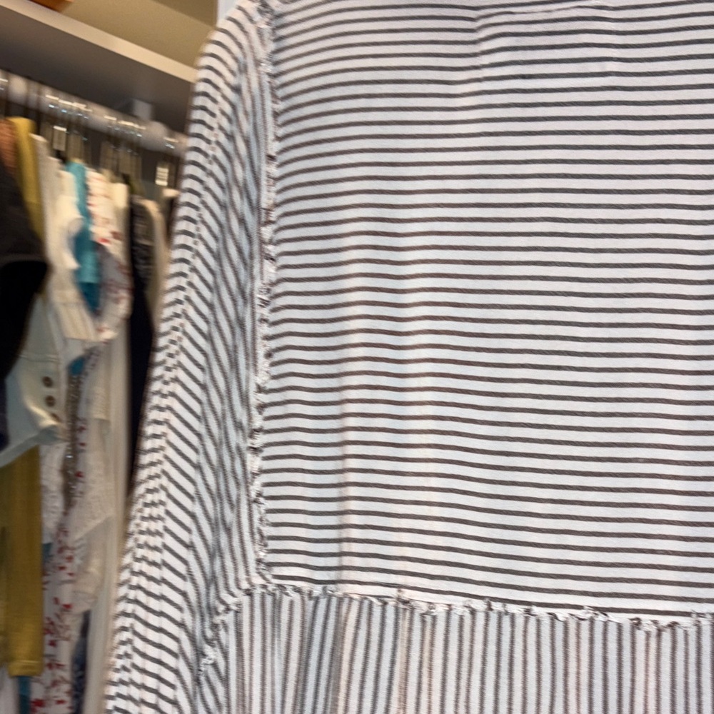 “WE THE FREE”Black and White Striped Baggy Blouse - Picture 12 of 16